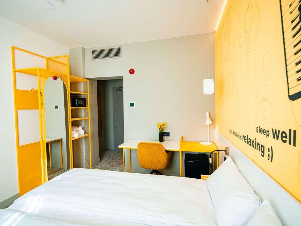 Hotel Ibis Styles Sibiu Arsenal Habitación foto